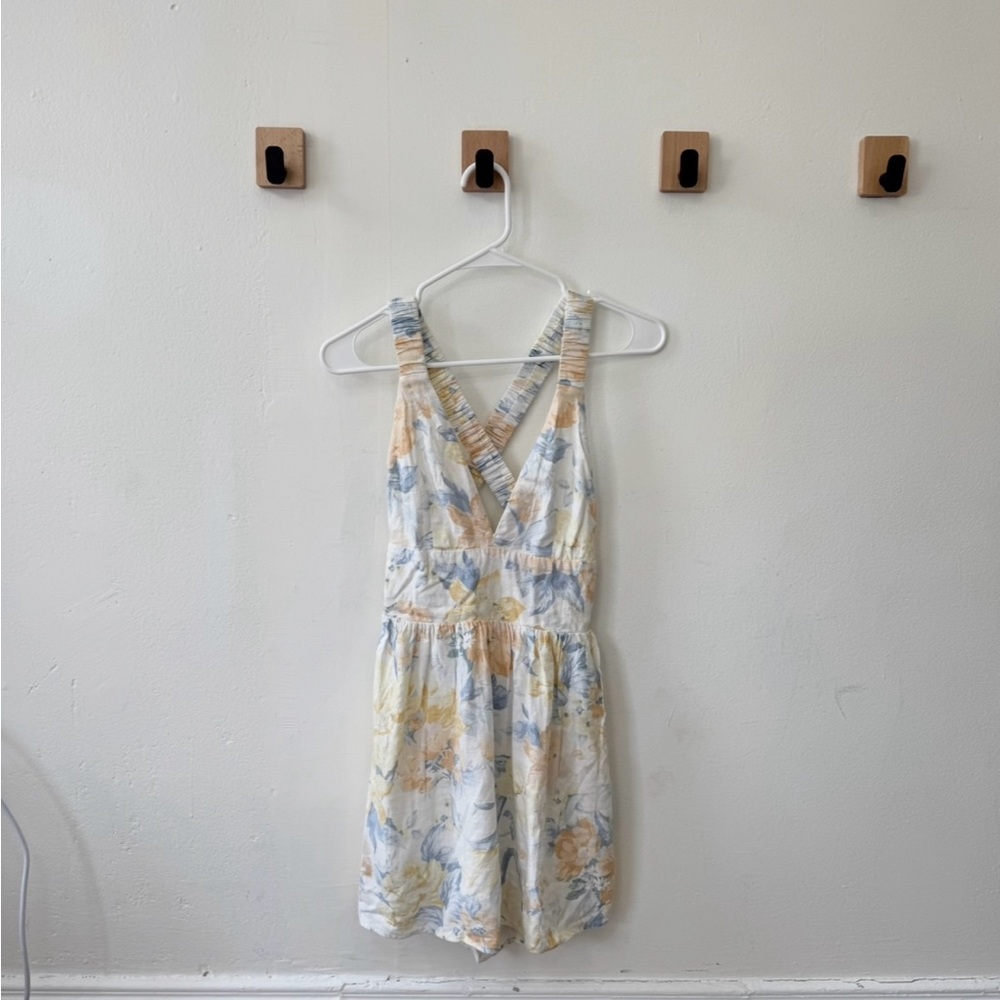Abercrombie Scrunchie Strap Short Minidress in White Floral